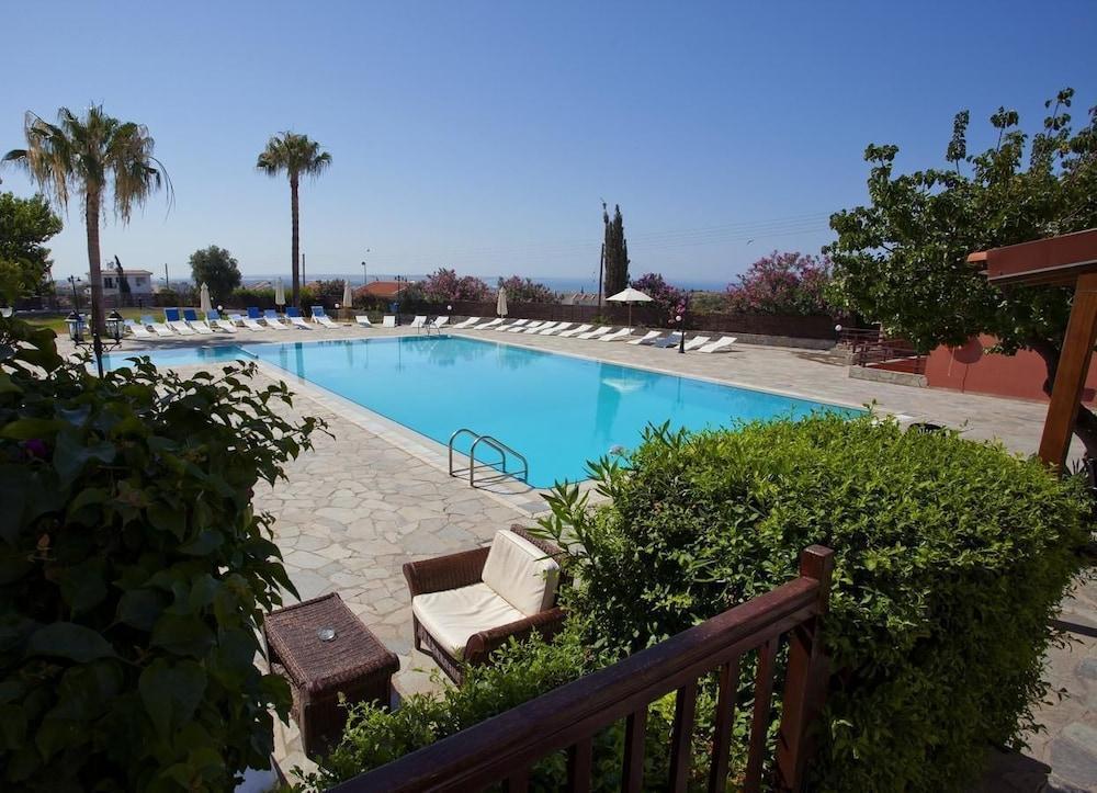 Episkopiana Hotel & Sport Resort Episkopi  Eksteriør bilde