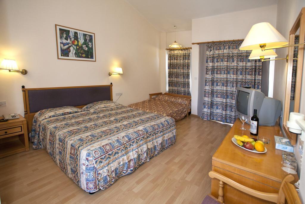 Episkopiana Hotel & Sport Resort Episkopi  Rom bilde