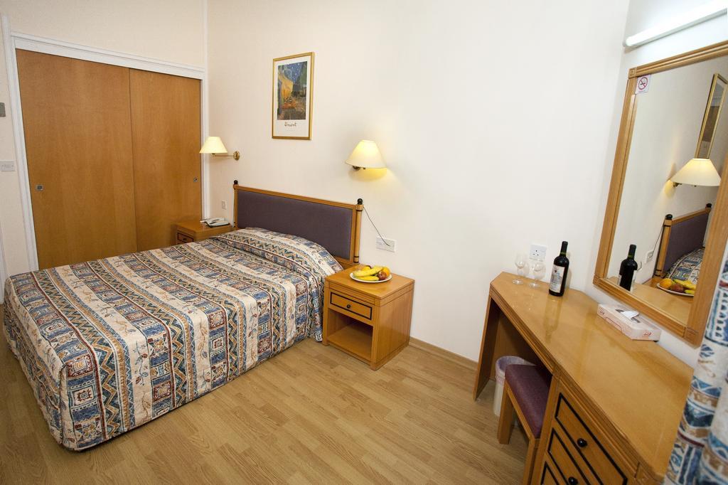 Episkopiana Hotel & Sport Resort Episkopi  Rom bilde