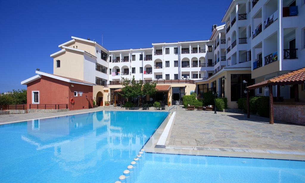 Episkopiana Hotel & Sport Resort Episkopi  Eksteriør bilde
